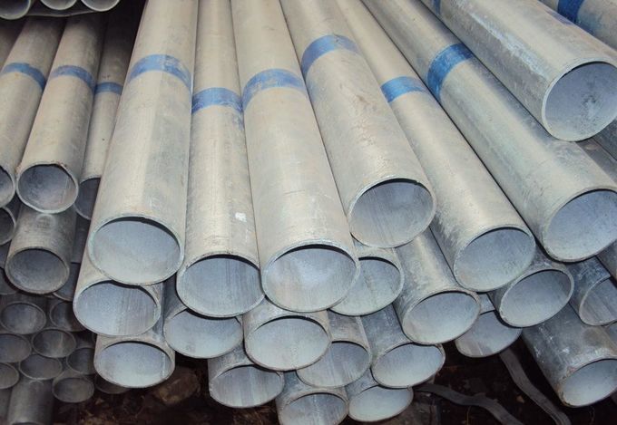 Le tuyau d'acier galvanisé plongé chaud le programme 40 de 2 pouces a galvanisé le tube doux 1 de tuyau d'acier