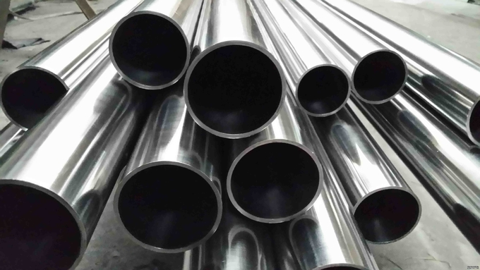 BA 0 polonais extérieur de tuyau sans couture de l'acier inoxydable 304 d'ASTM A376 50mm